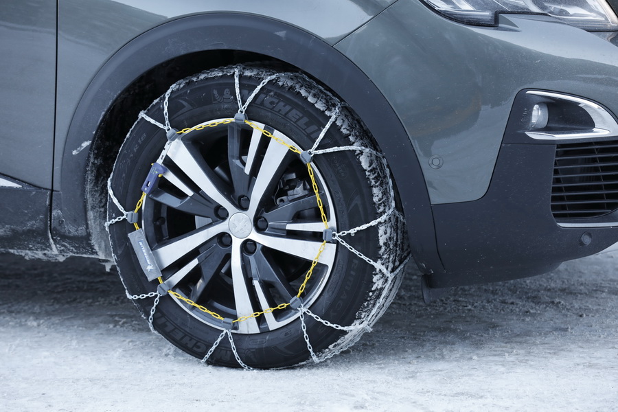 Pneu Hiver Sécurité Chaînes Neige Sumex 175/65 R14 - Montage Facile Tension Automatique Protection Neige Verglas Voiture Pneu Hiver Sécurité Chaînes Neige Sumex 175/65 R14 - Montage Facile Tension Automatique Protection Neige Verglas Voiture